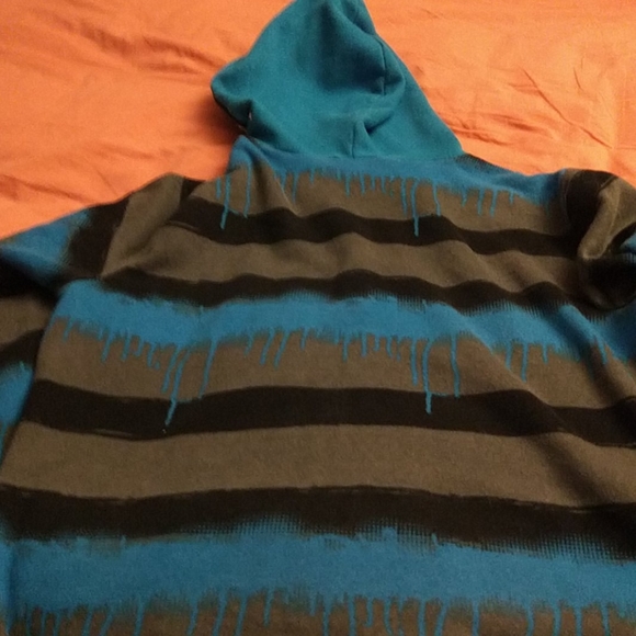 Hawk sweatshirt - Picture 6 of 6